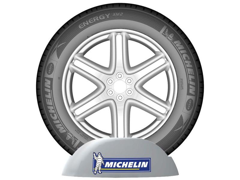 Pneu Aro 15” Michelin 205/65R15 - Energy XM2 Green X 94H - Pneu de